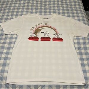 Peanuts Snoopy T-shirt